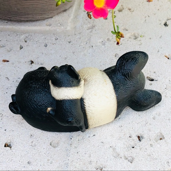 HARVEY KNOX Sleeping Pig w/ Baby HOUSE GLOBAL ART - Picture 2 of 6